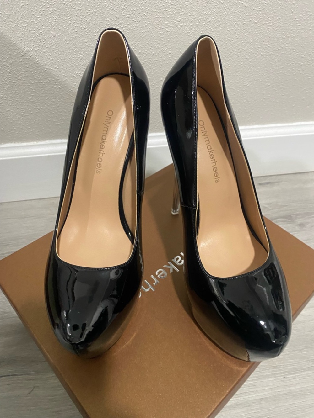 Black Patent Platform Pumps with Clear Stiletto Heel - Picture 4 of 7